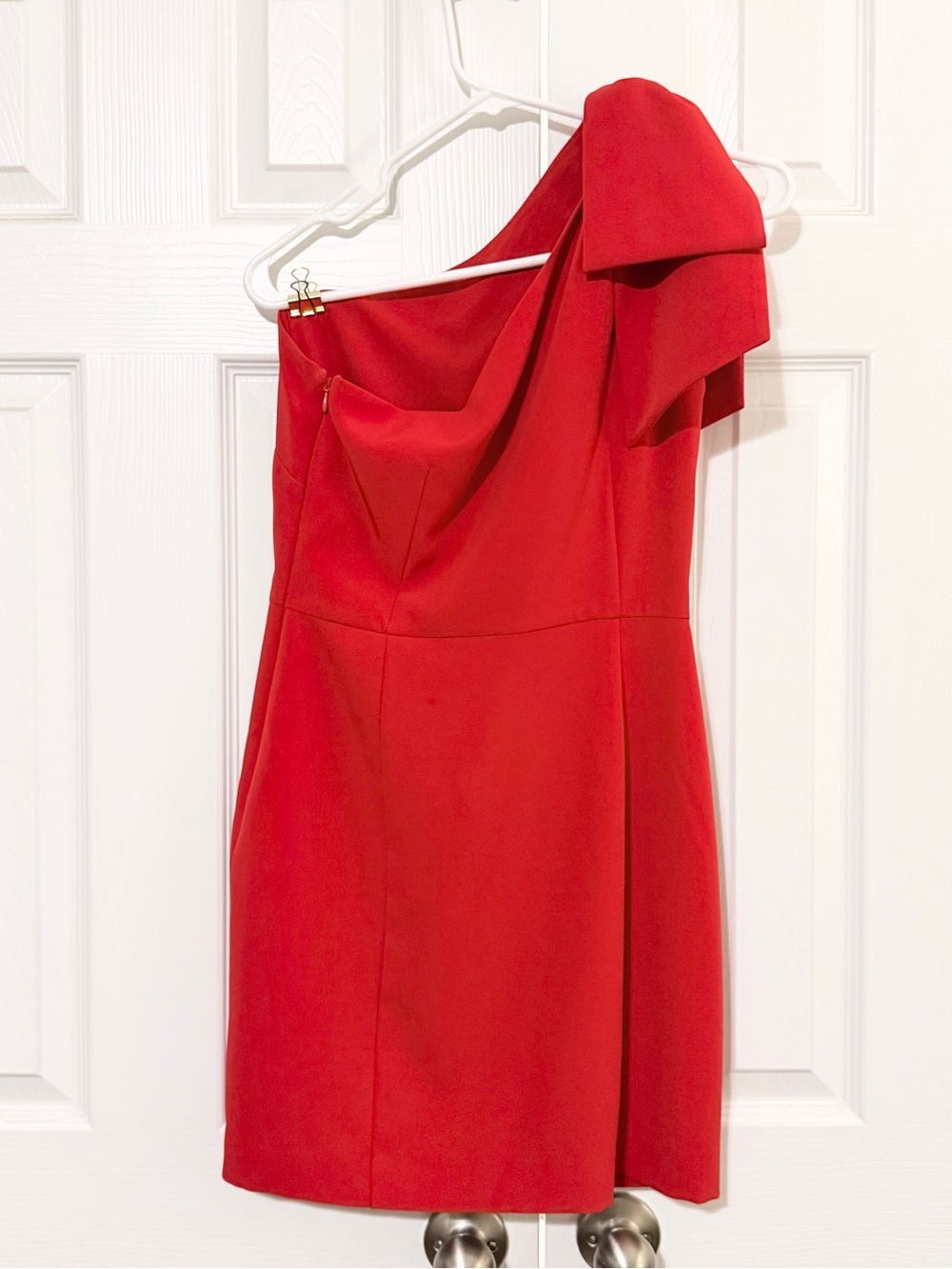 Gianni Bini One-Shoulder Red Cocktail Dress - Picture 3 of 3